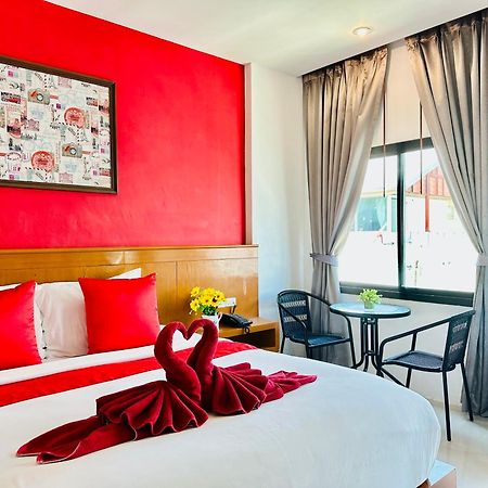 PJ Patong Resortel Esterno foto