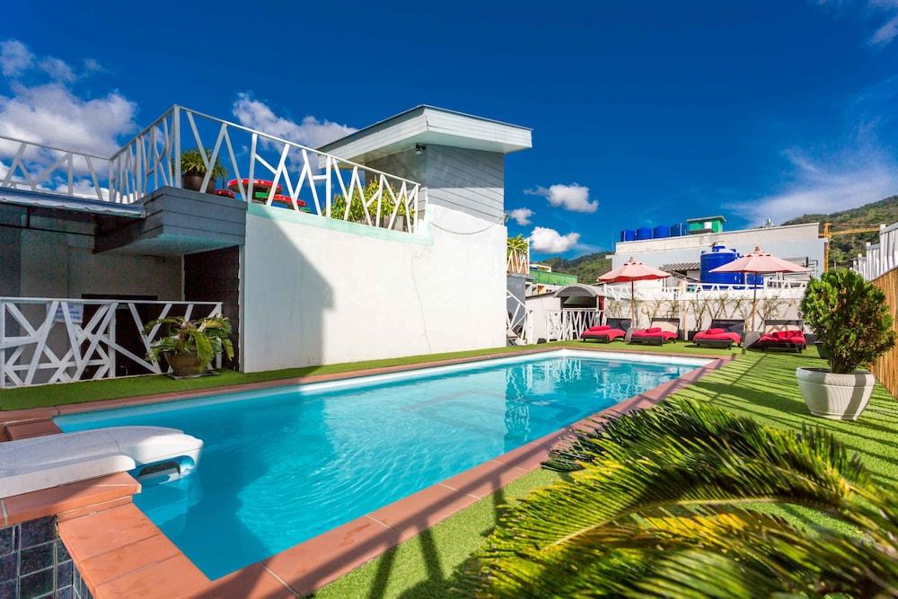PJ Patong Resortel Esterno foto
